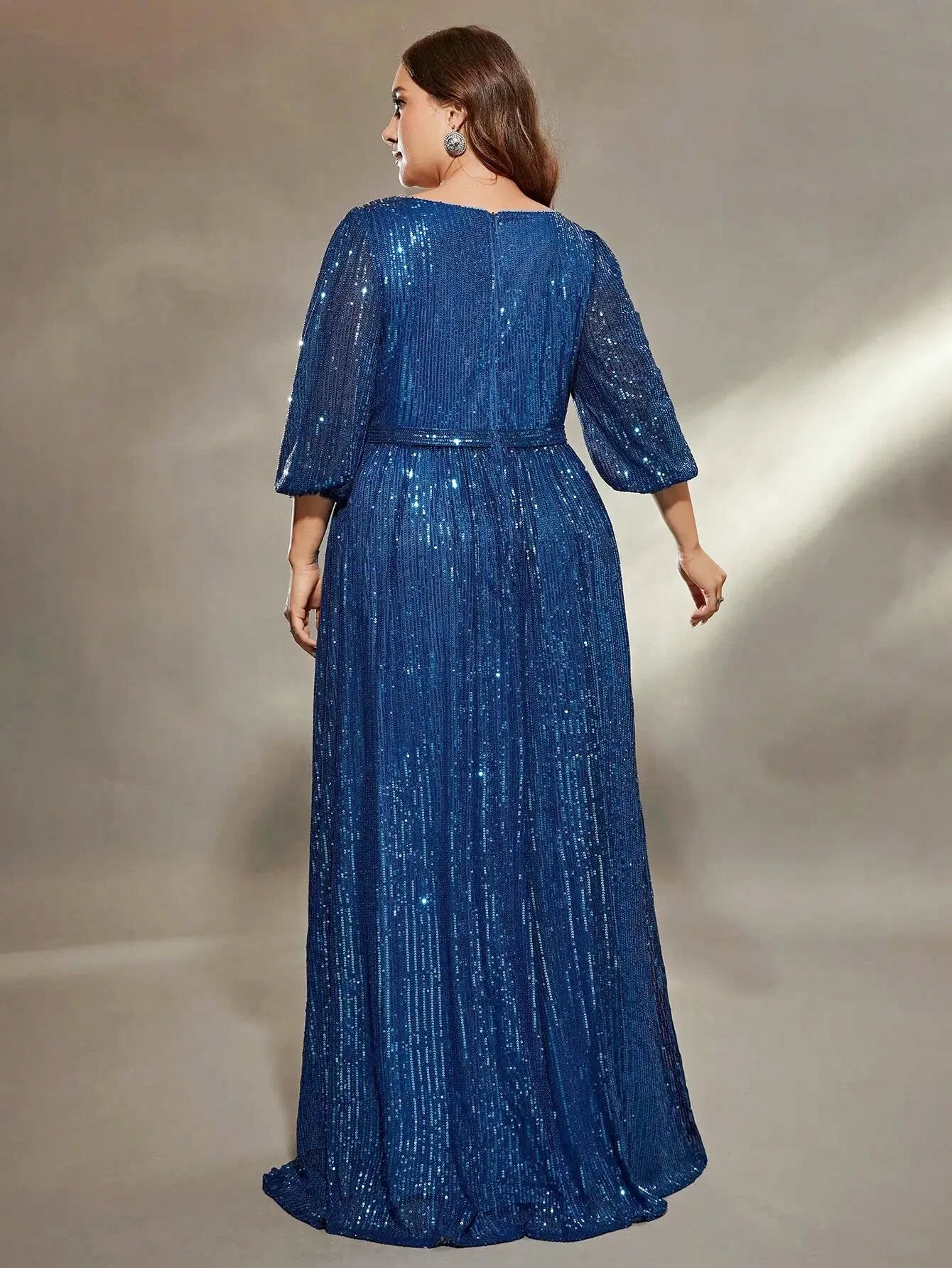 Robe de cérémonie grande taille bleu col V - Bluetra - Maison Gaala