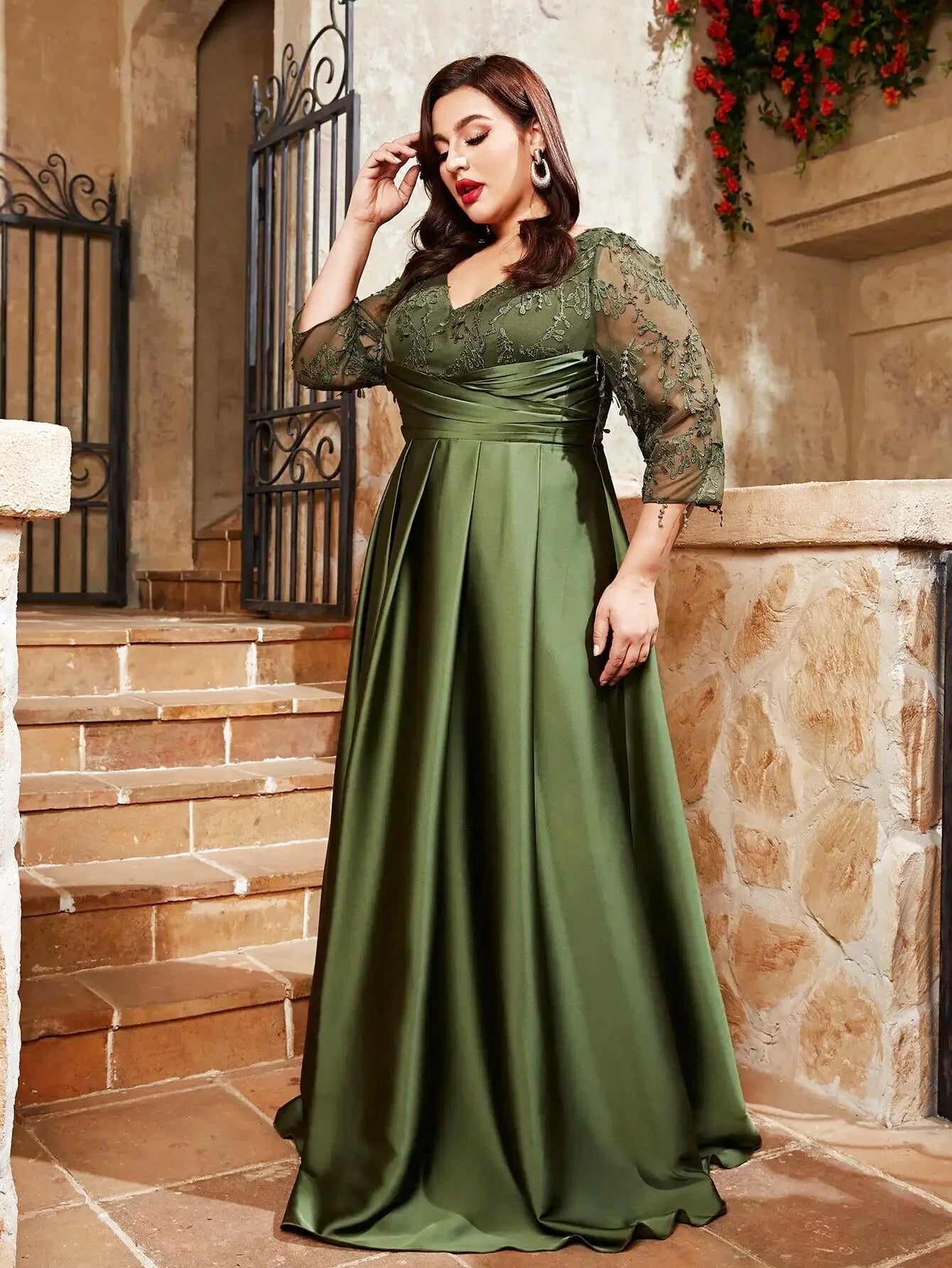 Robe de cérémonie grande taille satin - Verto - Maison Gaala