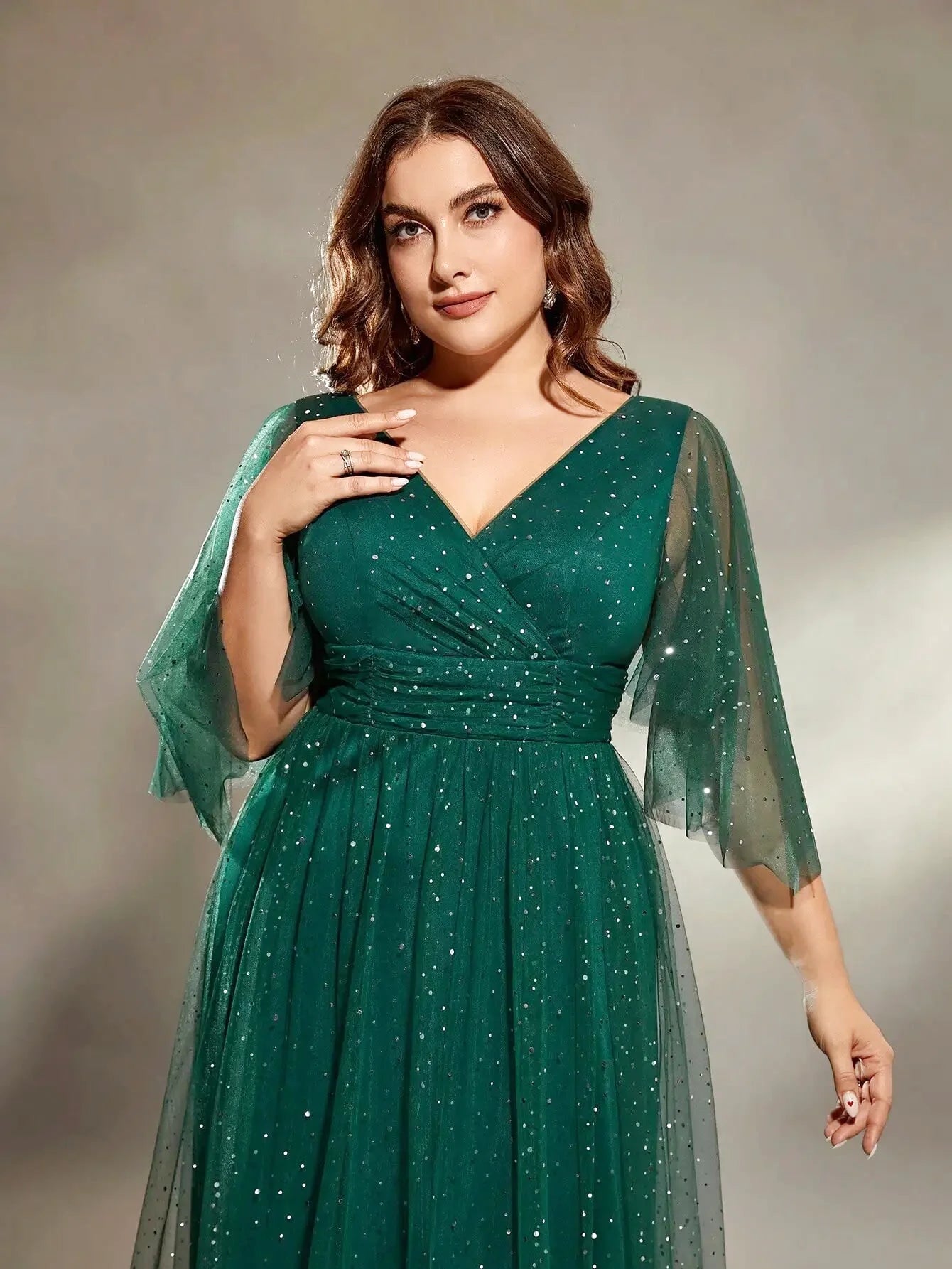 Robe de cérémonie grande taille vert - Greendy - Maison Gaala